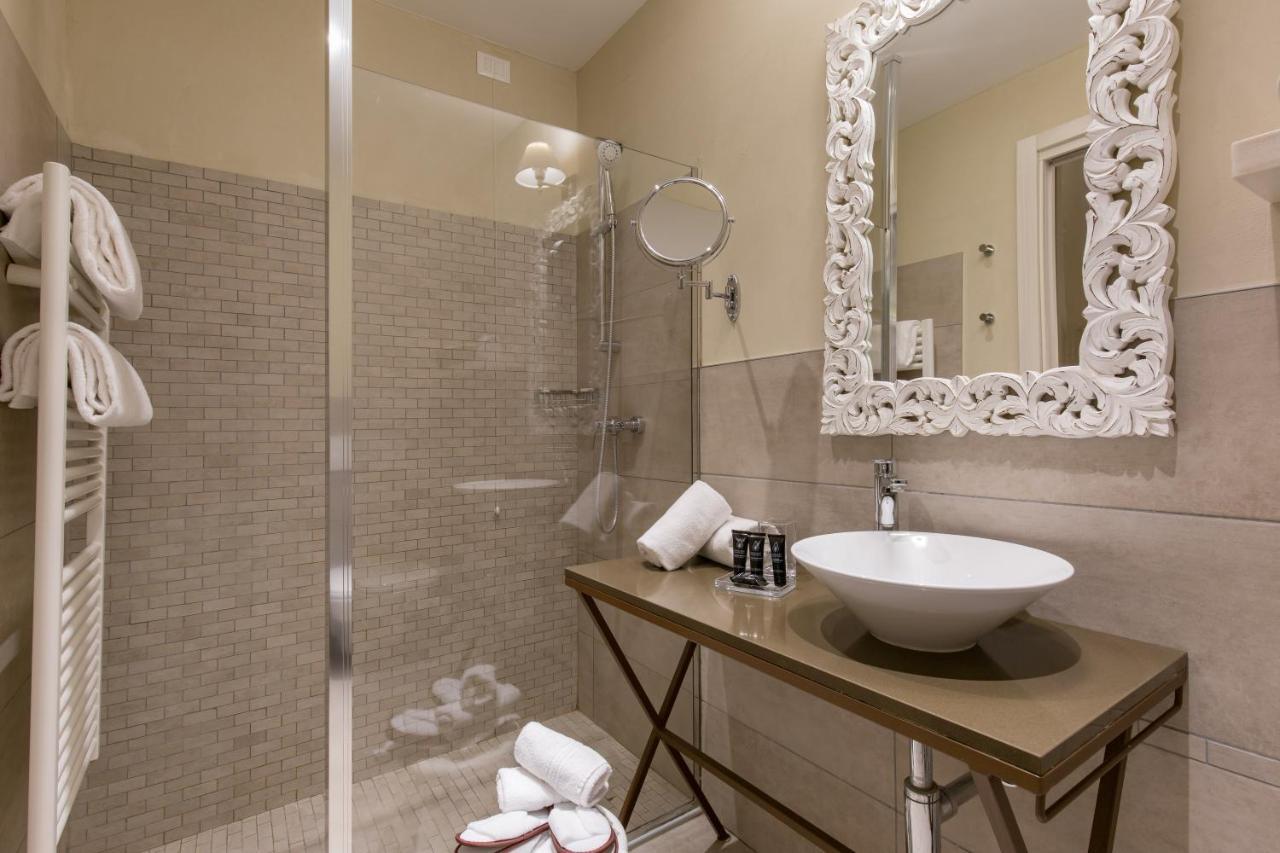 Residenza Bonifacio - Adults Only Hotel Verona Bagian luar foto