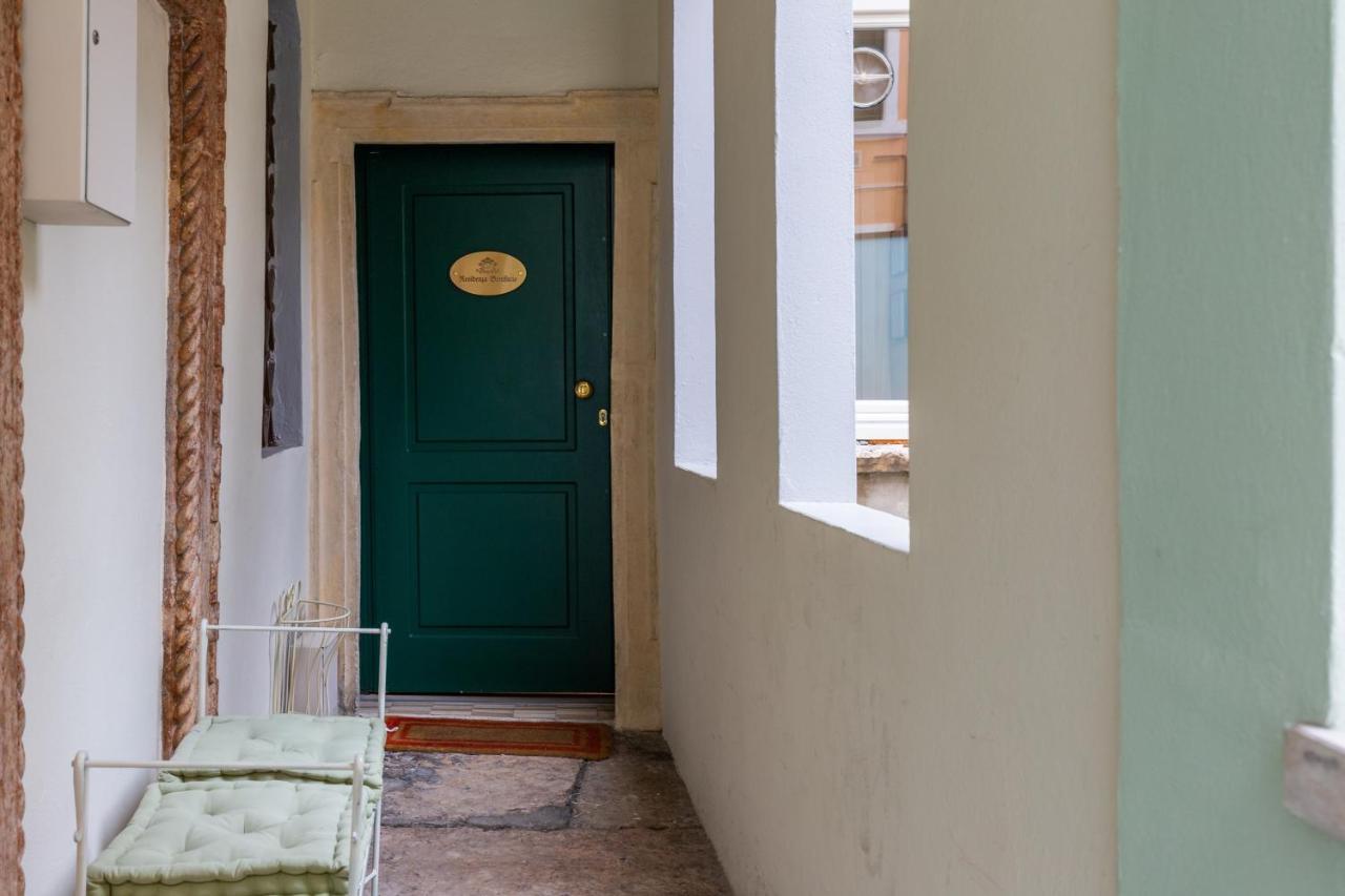 Residenza Bonifacio - Adults Only Hotel Verona Bagian luar foto